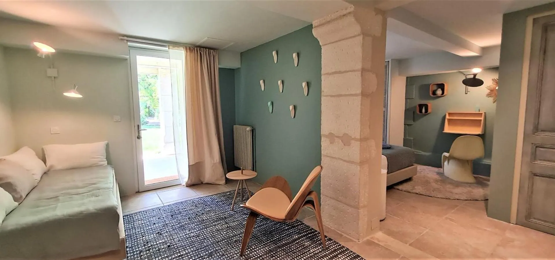 Casa de hóspedes Villa Aigarden maison d'hôtes Avinhão França